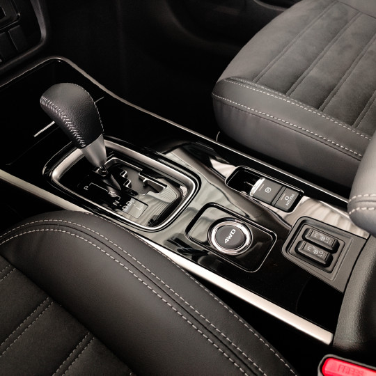 Особливості Mitsubishi Outlander