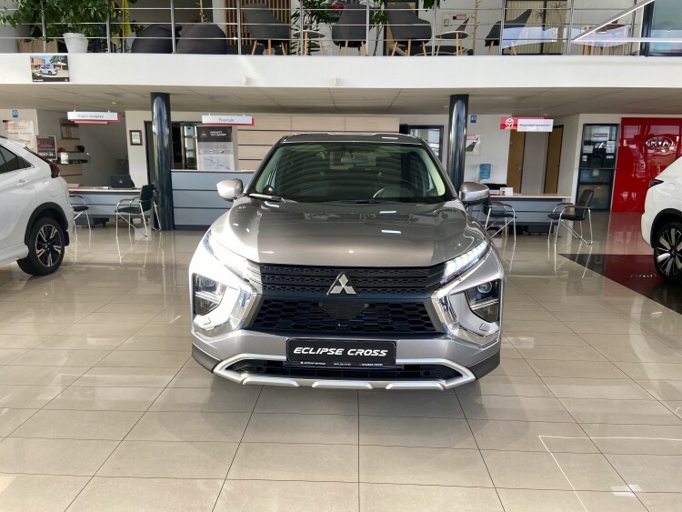 Eclipse Cross Invite