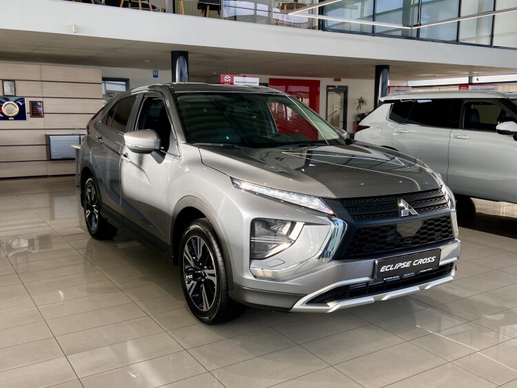 Eclipse Cross Invite