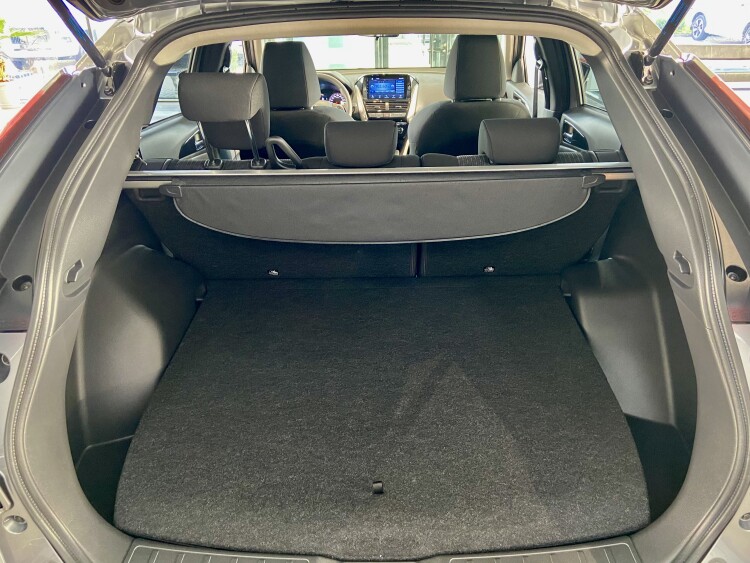 Eclipse Cross Invite