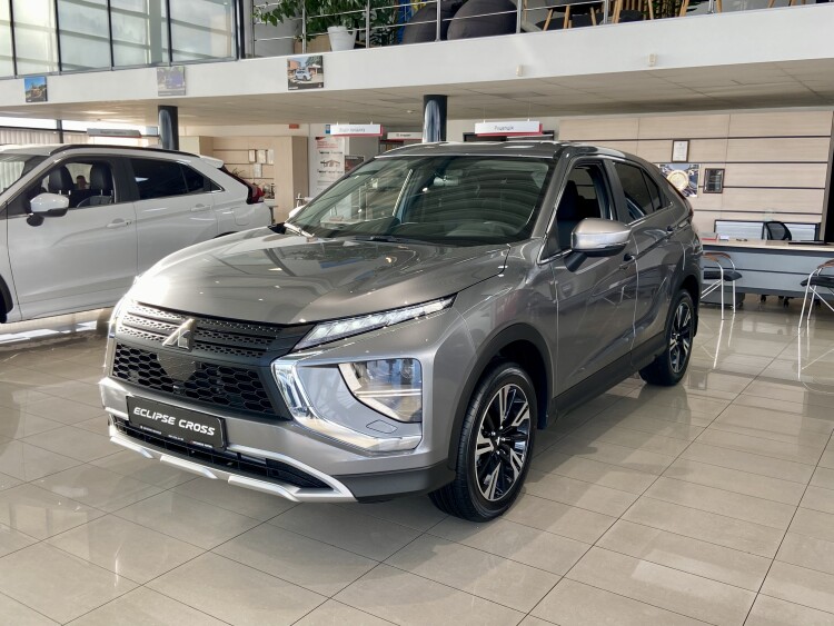 Eclipse Cross Invite